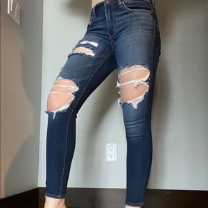 american eagle ripped jeans